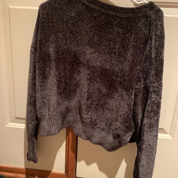 Sweater - Picture 2 of 3